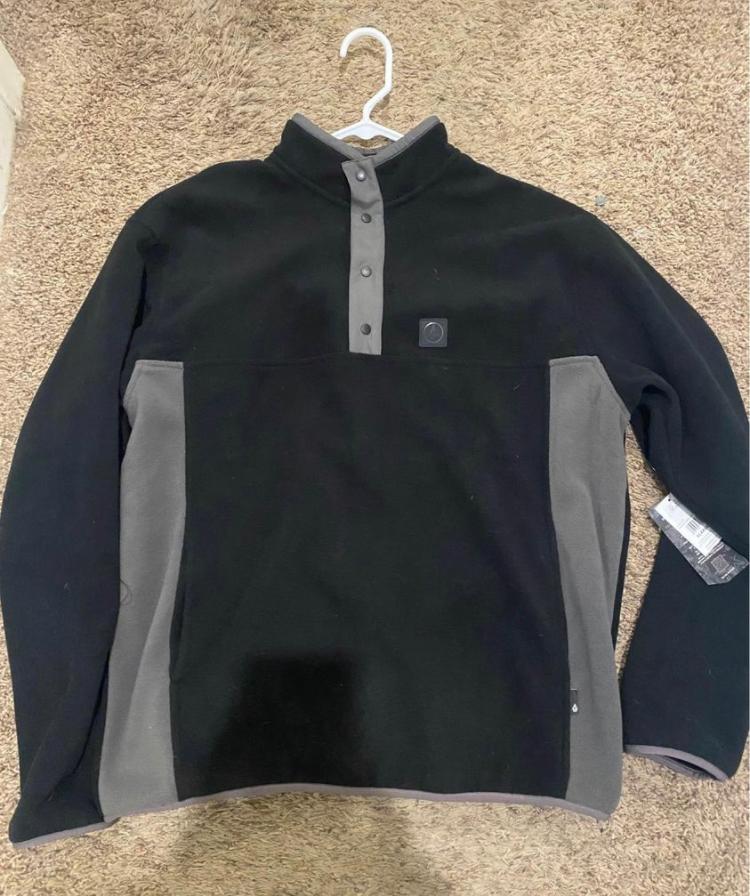 Volcom fleece new without tags